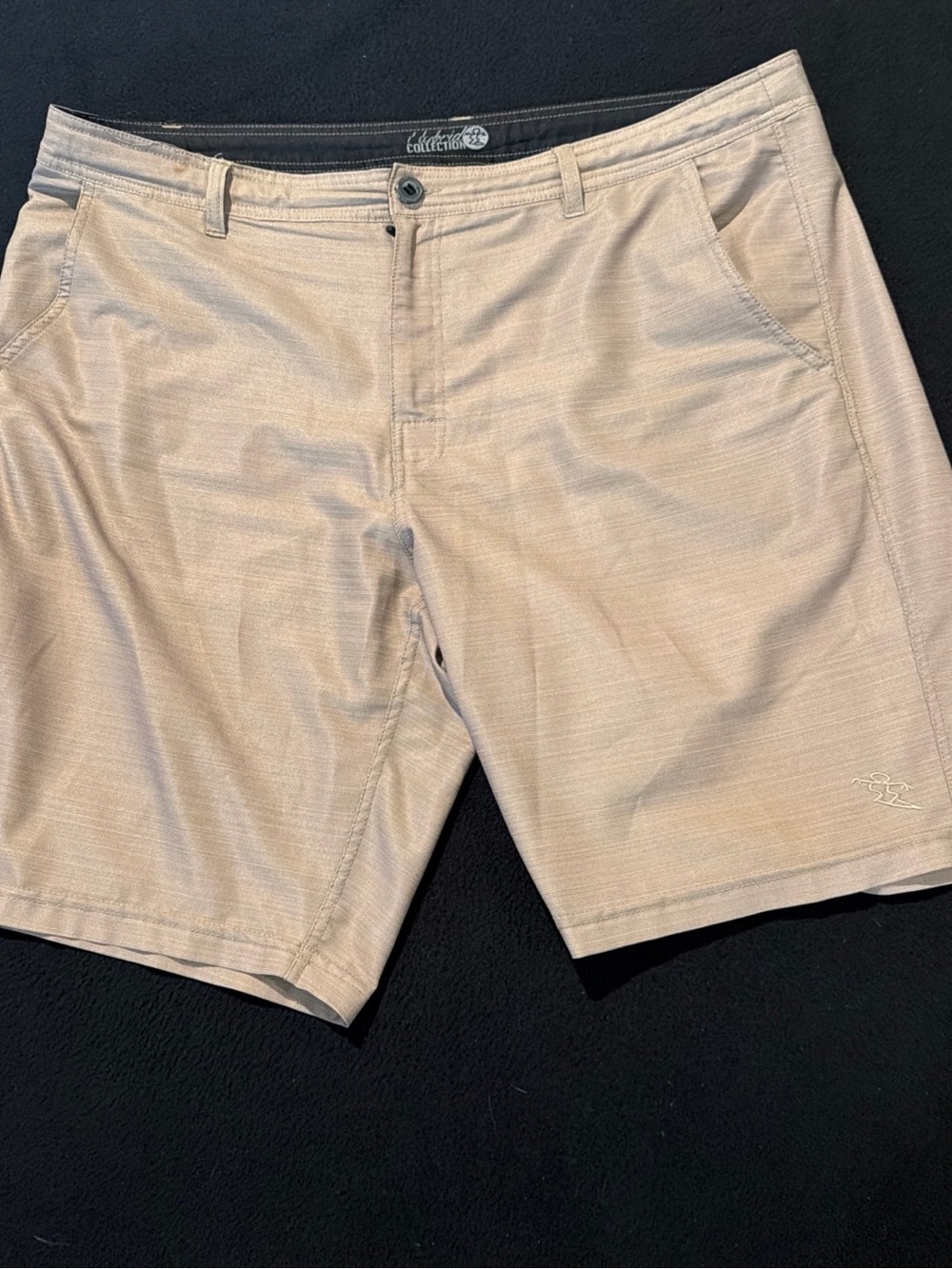 Dahu Beige Board Shorts The Hybrid Collection Swim Surf Trunks Mens Size 40